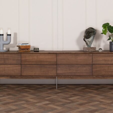 Kristensen & Kristensen skænk Elegant - Aisen møbler