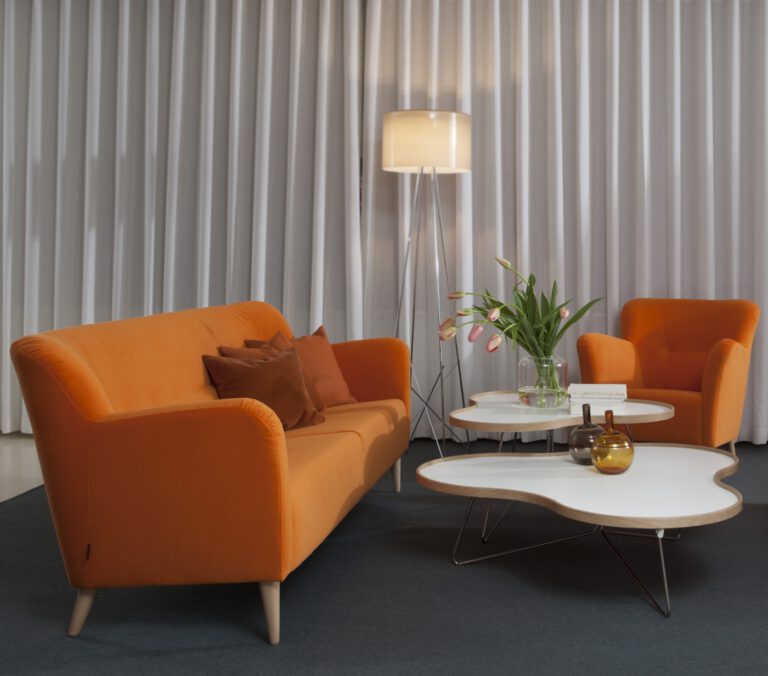 Swedese Nova sofa Orange - Aisen møbler