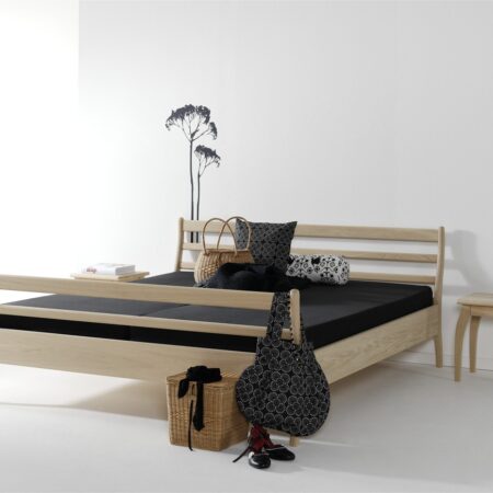 Villy Nørgaard dobbeltseng VN 9602HF Eg - Aisen møbler